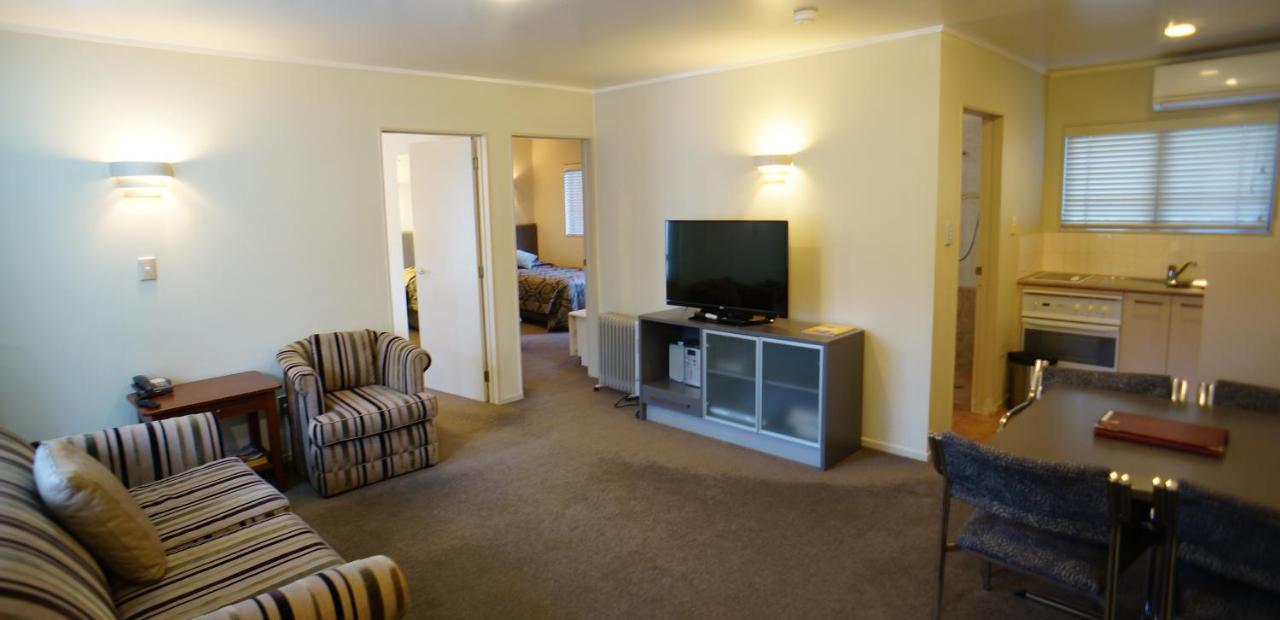 Cornwall Park Motor Inn Оукланд Екстериор снимка