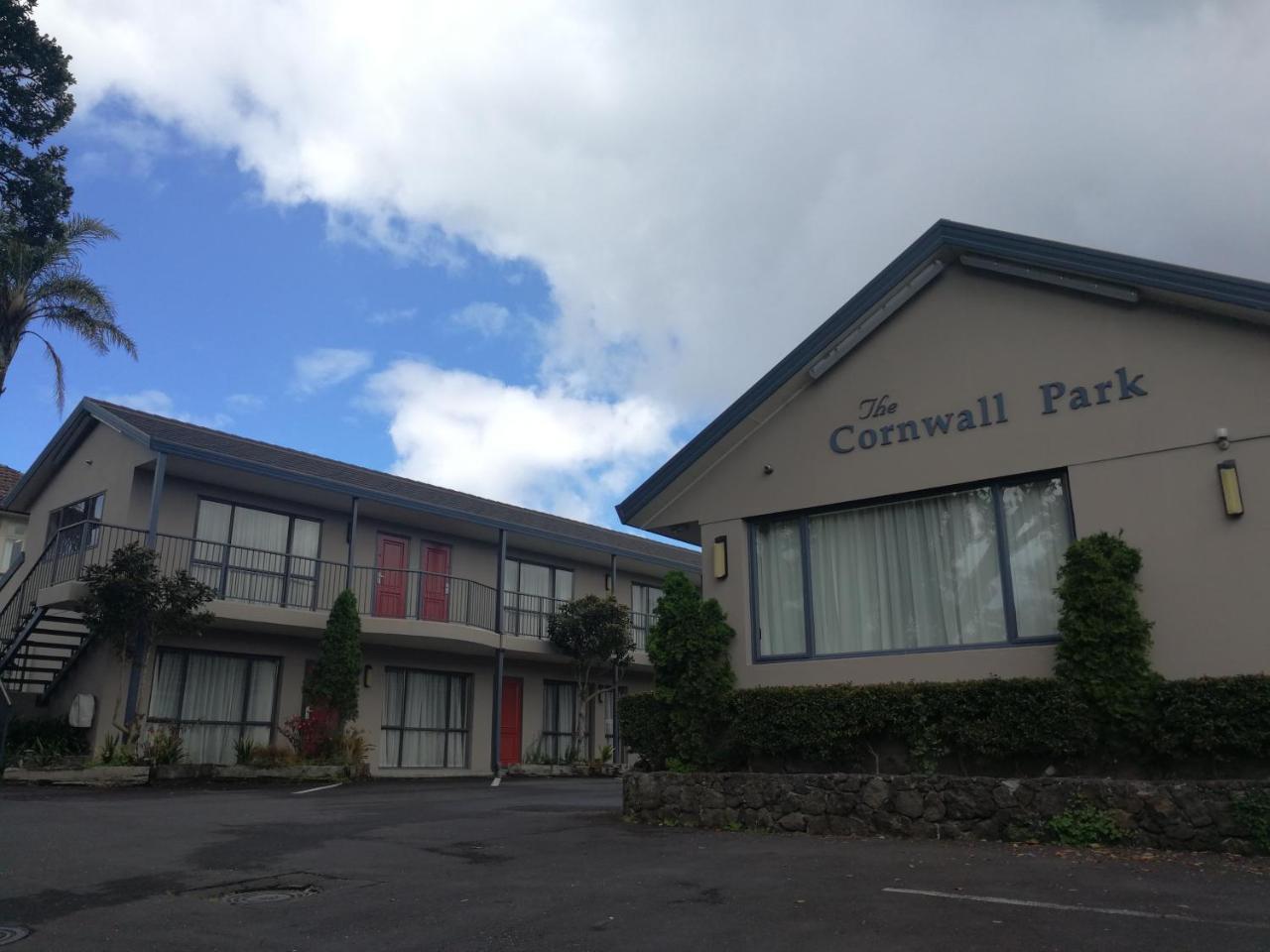 Cornwall Park Motor Inn Оукланд Екстериор снимка