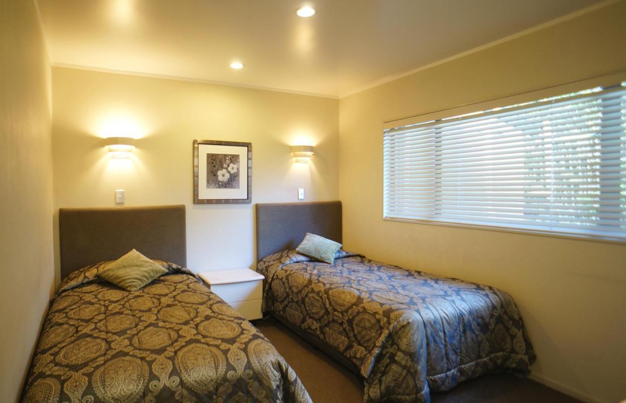 Cornwall Park Motor Inn Оукланд Екстериор снимка