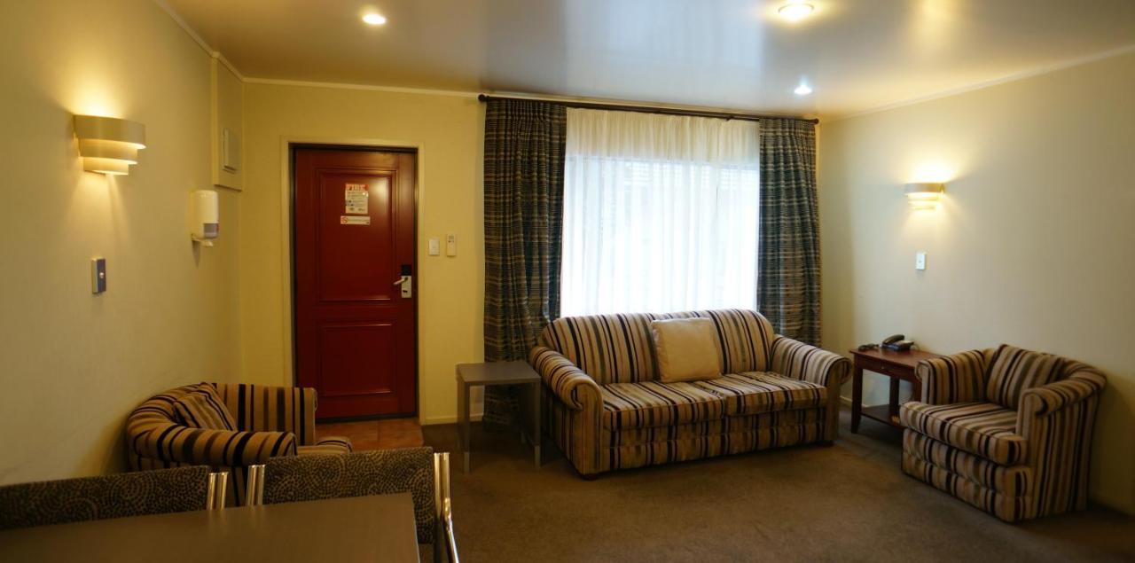 Cornwall Park Motor Inn Оукланд Екстериор снимка